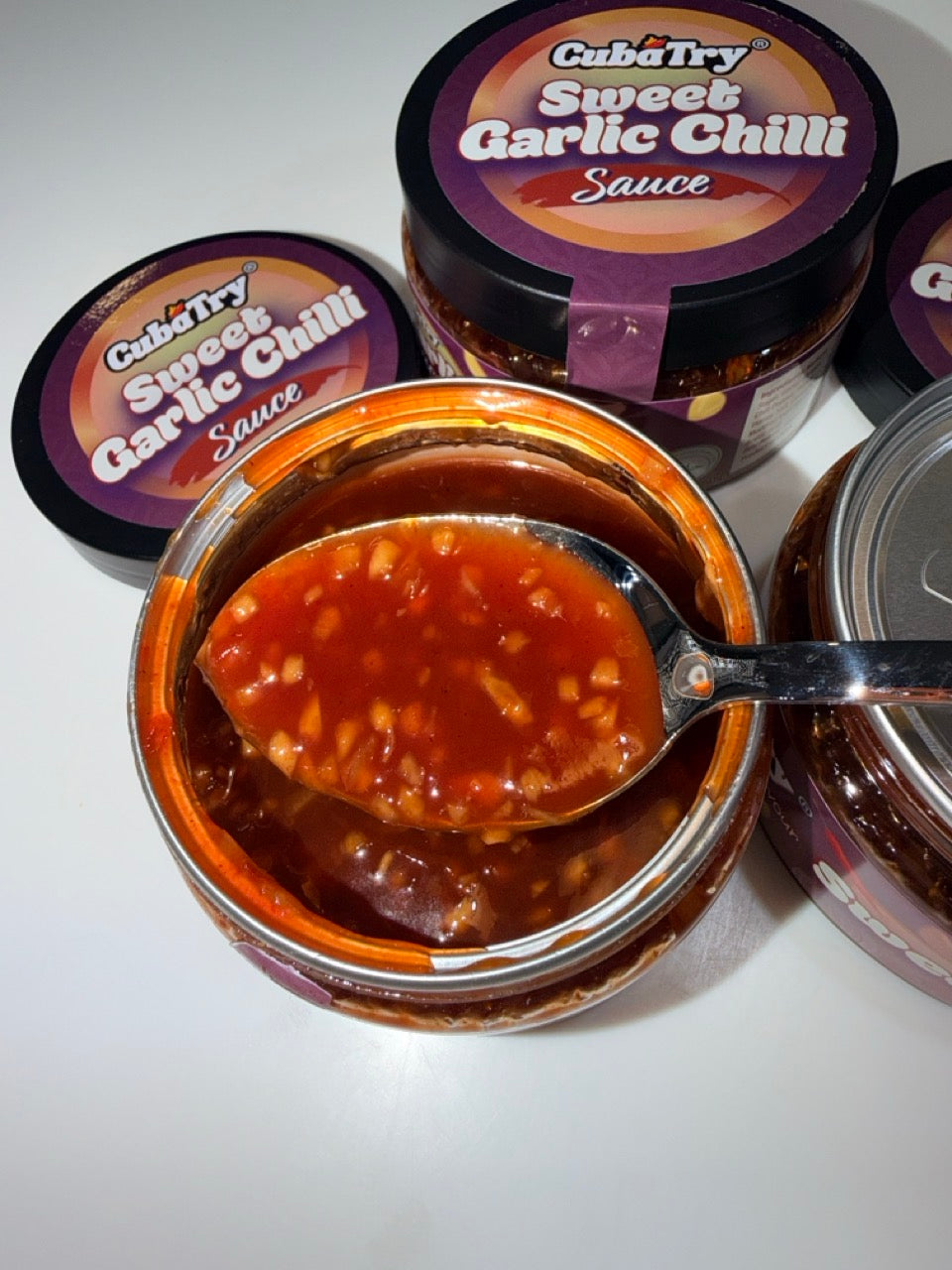 Cuba Try Halal Sweet Garlic Chilli Sauce (212g) | Crafted from Original Sichuan Recipes