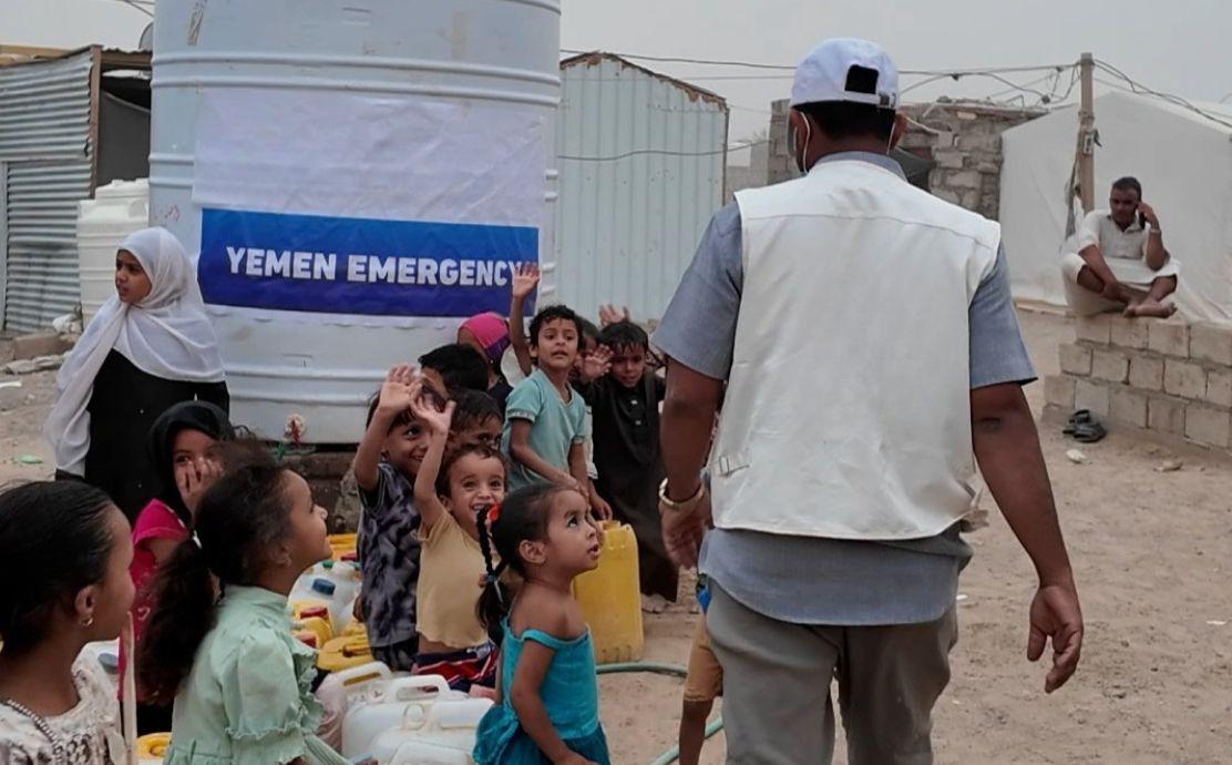 Sponsor a 1000-Litre Water Tank for Palestine or Yemen